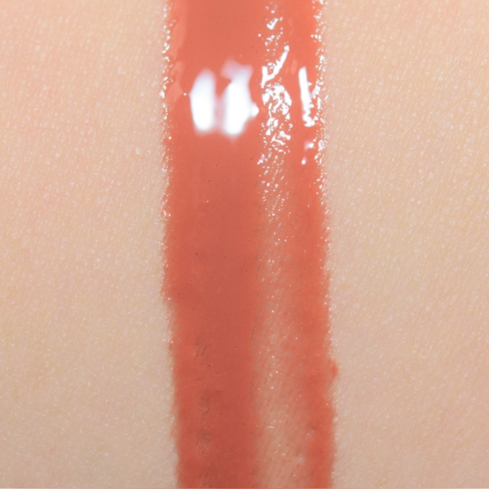 MAC LUST LIPGLASS. NEW IN BOX. - Picture 12 of 14